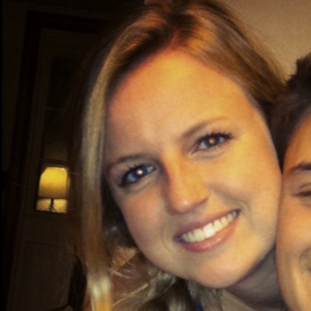 Meet your Posher, Abigail